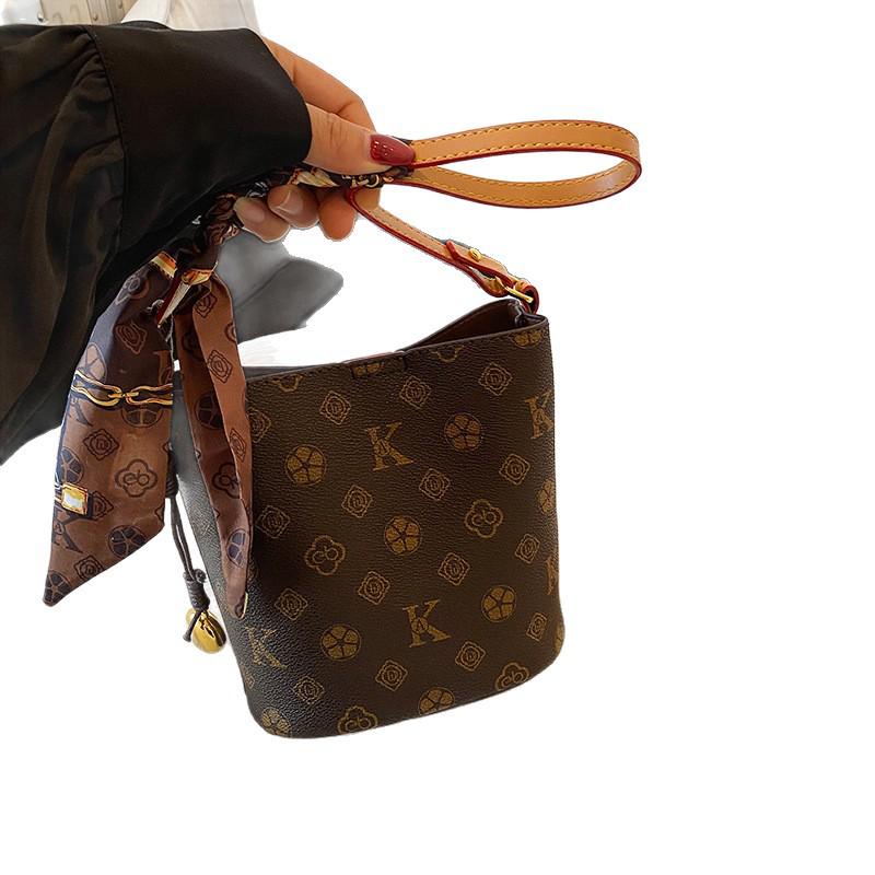 2025 Retro Print Large Capacity Crossbody Bucket Handbag