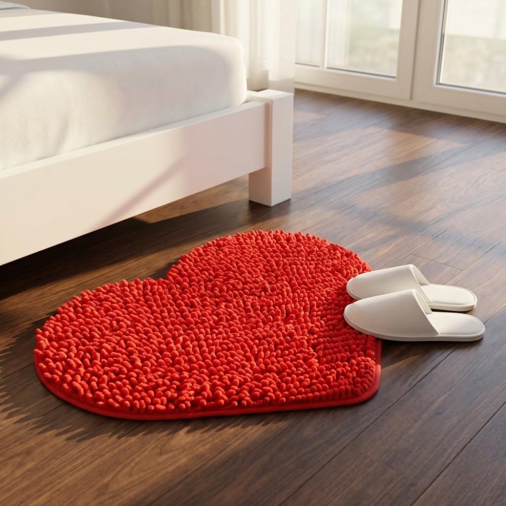 Chenille Red Heart Shaped Chenille Floor Mat  Balcony Indoor Decorative Heart-shaped Carpet