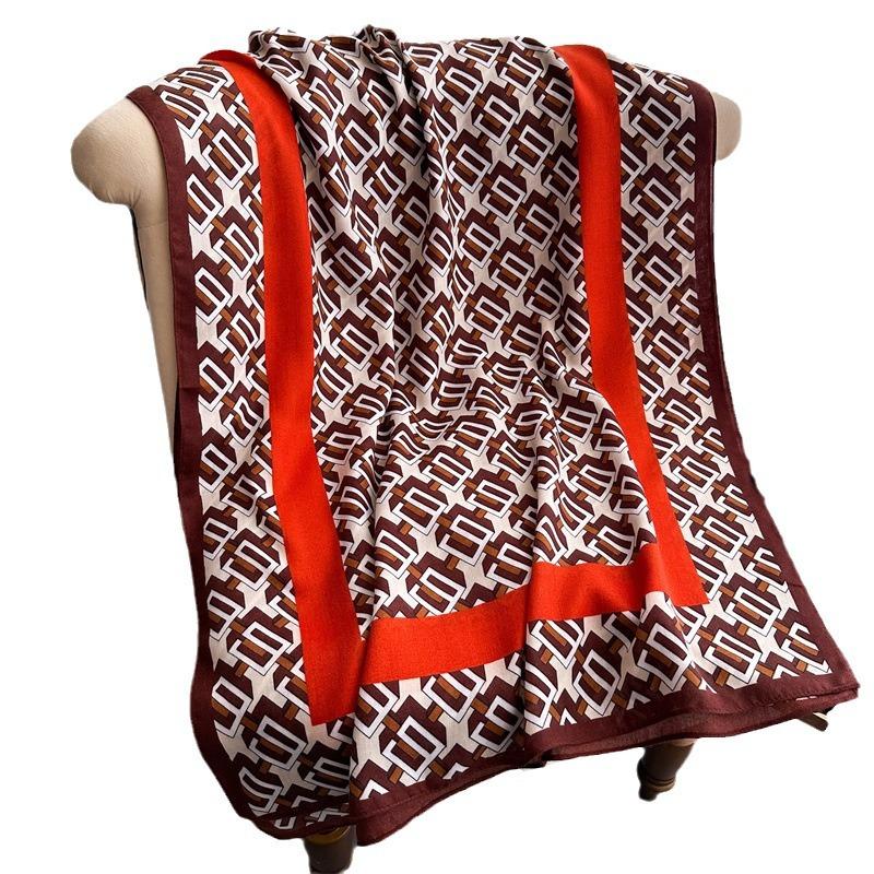 2024 Autumn/Winter New Extended Cotton And Hemp Sunscreen Warm Shawl Neck Versatile Headscarf For Women