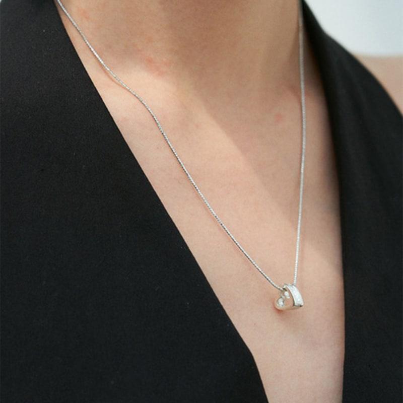 FLIT TEXTURE HEART RING NECKLACE