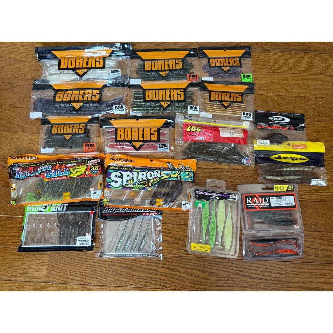 Used Bass fishing worm set bulk sale (including unopened)