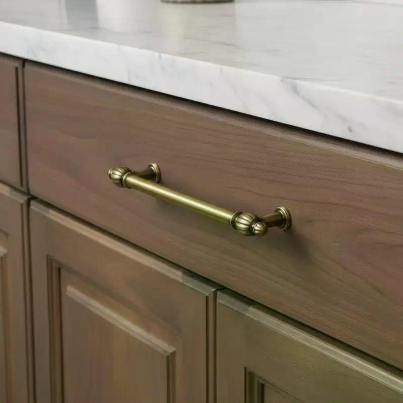 French-style Vintage Brass Handles For Wardrobe Doors Drawers Cabinets Shoe Cabinets And Furniture In Antique Bronze Color