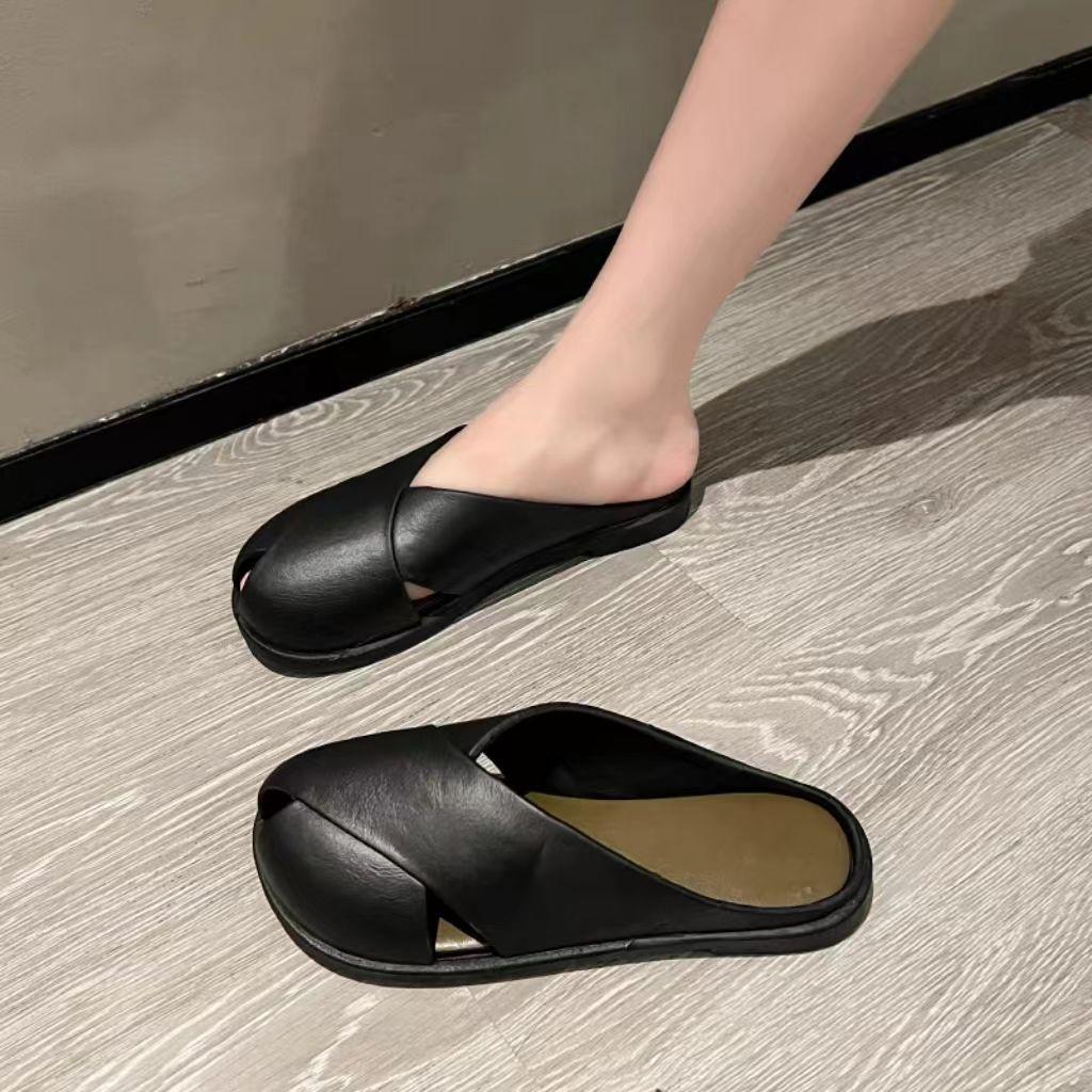 Women's 2025 Summer-Autumn Non-slip Low Heel Half Slippers: Versatile Beach Sandals