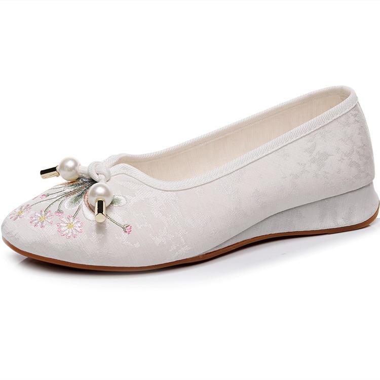 Fashion Oriental Aesthetic Pearl - Tassel Embroidered Wedge Shoes | Hanfu - Ready Vintage Court - Style Shoes