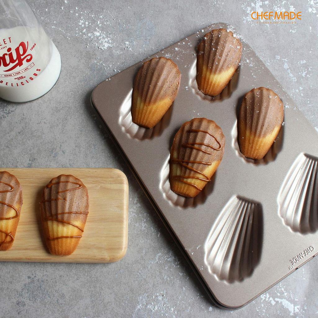 CHEFMADE Madeleine Mold, Shell Shape, Thin, 6 Cavities, Non-Stick