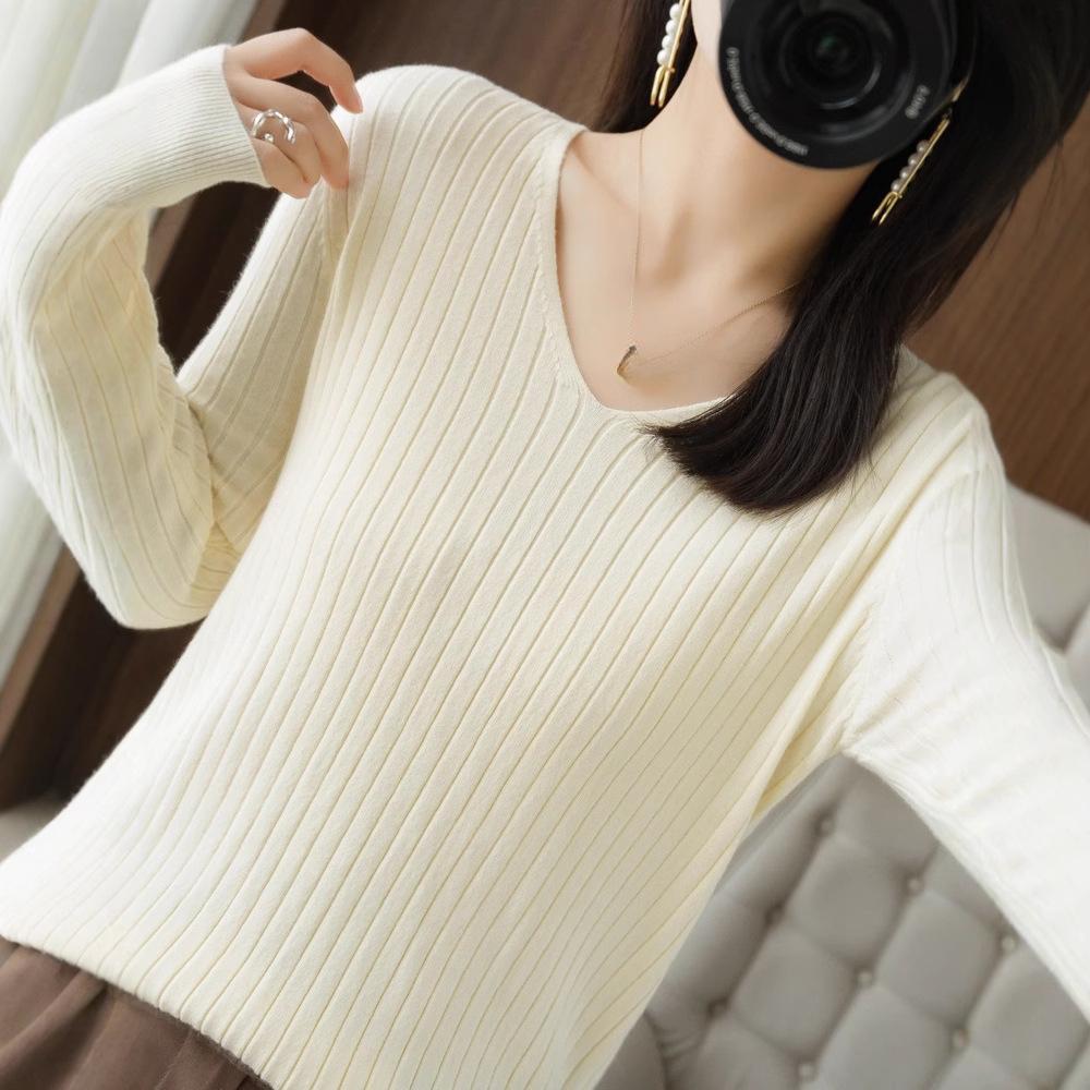 Herbst/Winter V-Ausschnitt Pullover Damen Gestreift Einfarbig Basis Pullover Koreanischer Slim Hoodie Innen Set Damen Warm Lässig Strickpullover