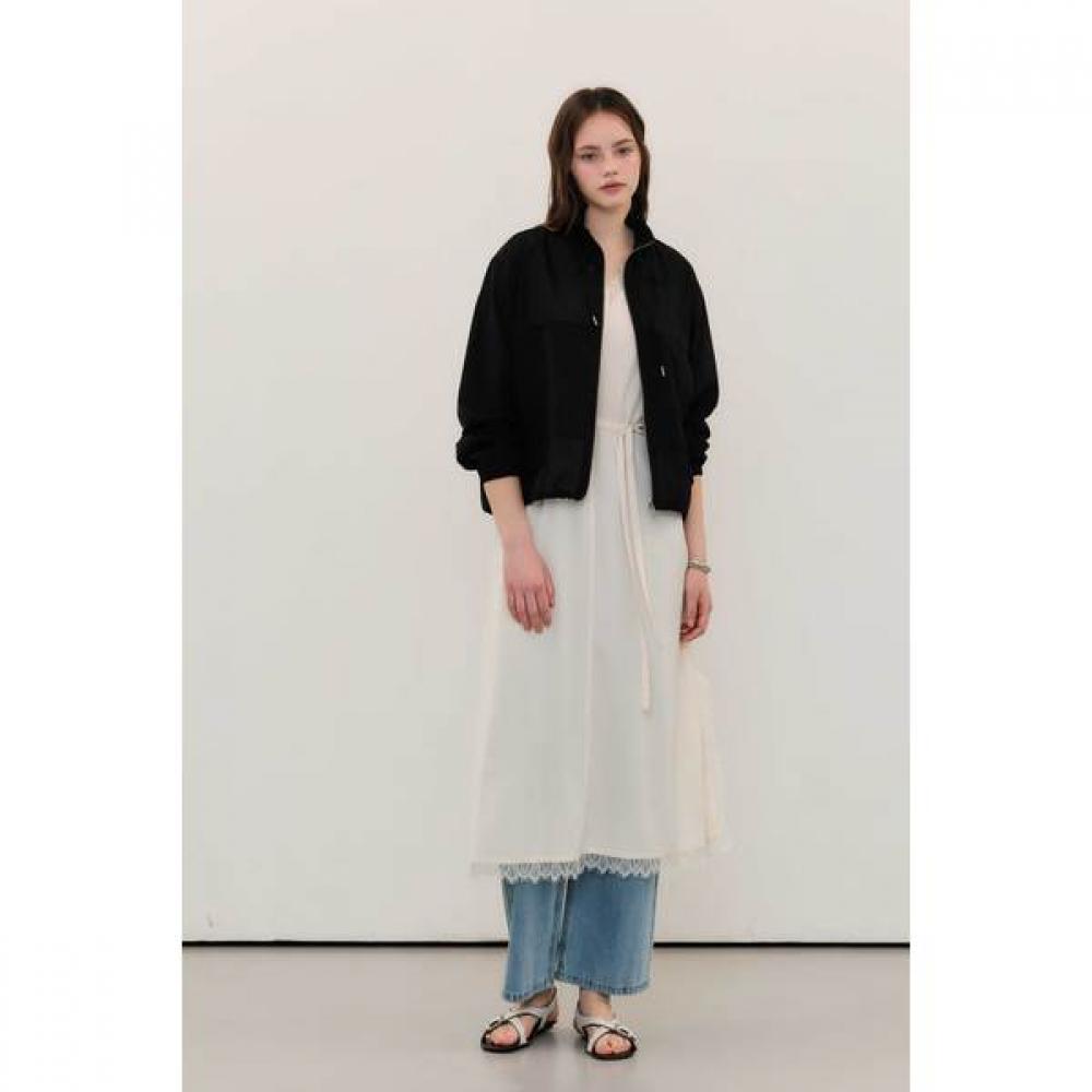 Cc Collect High Neck Windbreaker Jumper  C262msj031 