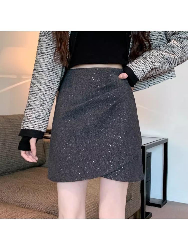 Irregular High-Waist Woolen A-Line Skirt for Plus Size Women - Autumn/Winter Hip-Hugging Short Skirt