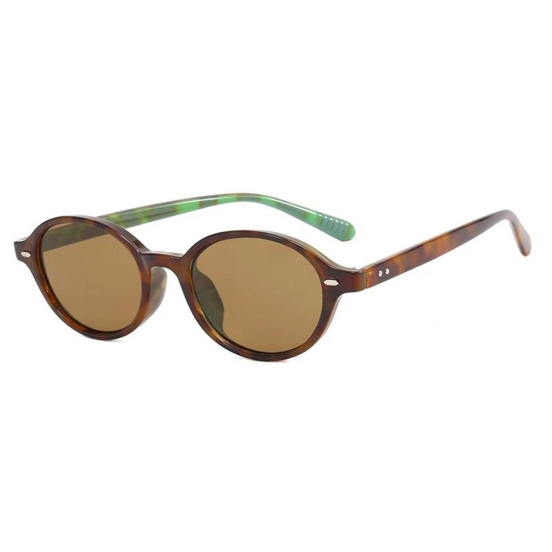 Vintage Small Oval Sunglasses Women Men Rivets Shades Retro Fashion Eyewear Luxury Round Sun Glasses Frame Brand Female Oculus