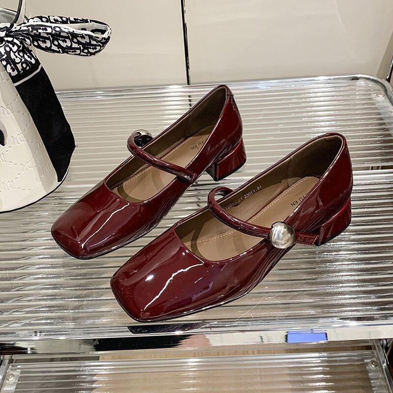 French patent leather Mary Jane single shoes women's 2025 spring new versatile thick heel square head one-word buckle temperament high heels