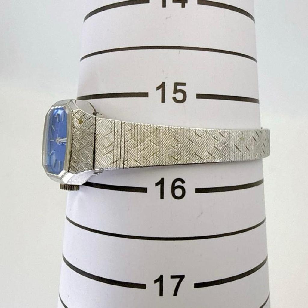 Used Working item Seiko manual winding ladies watch vintage blue dial rare manual winding SEIKO Vintage