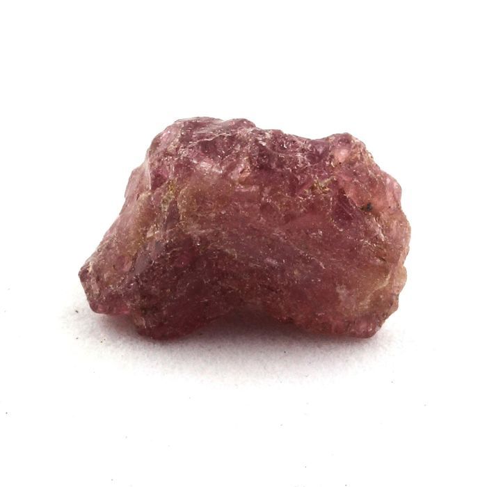 Pierres et Minéraux. Grenat Rhodolite. 4.48 ct. Zambie.