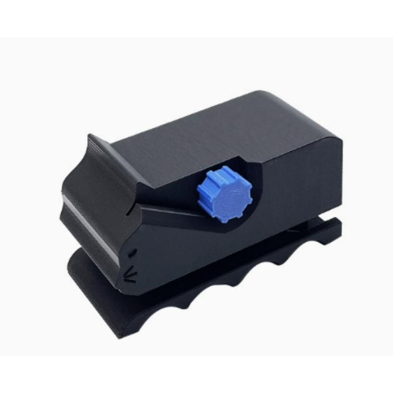Homemade corrugated cardboard cutter, suitable for making cat scratching boards and DIY plastic crafts.