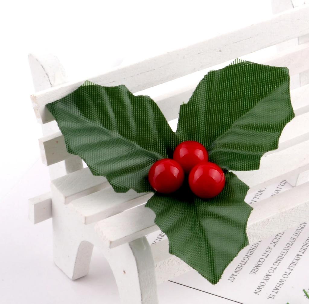 5/10PCS Christmas Artificial Holly Berries Cherry Little Fruits Green Leaves for Party Home Decoration Garland Wreath Ornaments