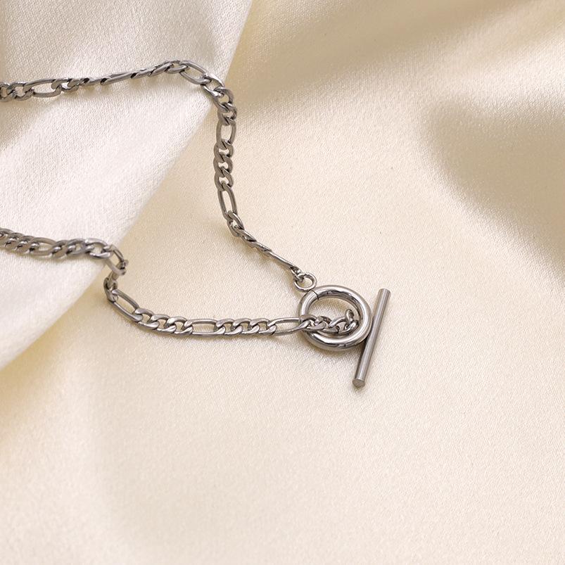 Hip Hop Fashion Versatile Steel Color Popular Ot Buckle Splicing Necklace Titanium Steel Plated 18K Gold Clavicle Chain