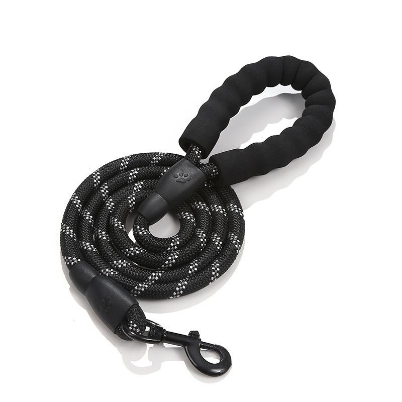 Pet Leash, Pet Leash, Nylon Reflective Round Rope, Large and Medium-sized Explosion-proof Dog Leash, Dog Walking Chain