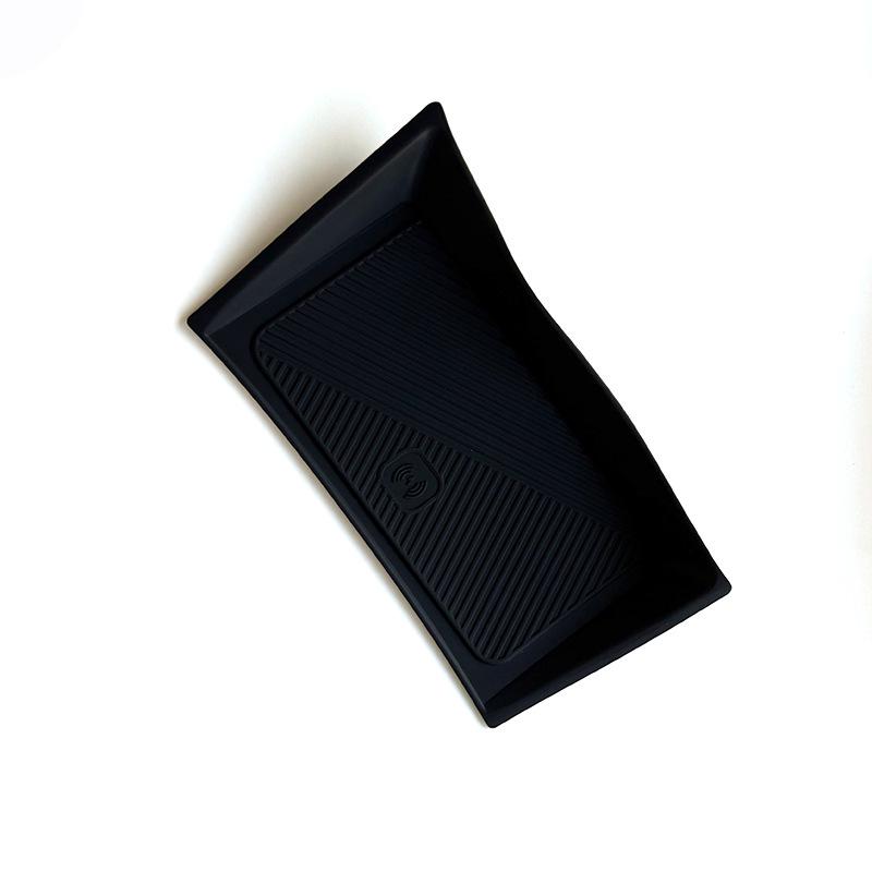 Volvo XC60 Wireless Charging Silicone Pad: Dustproof, Non-Slip Storage for Center Console Modification, Fits 26 Models