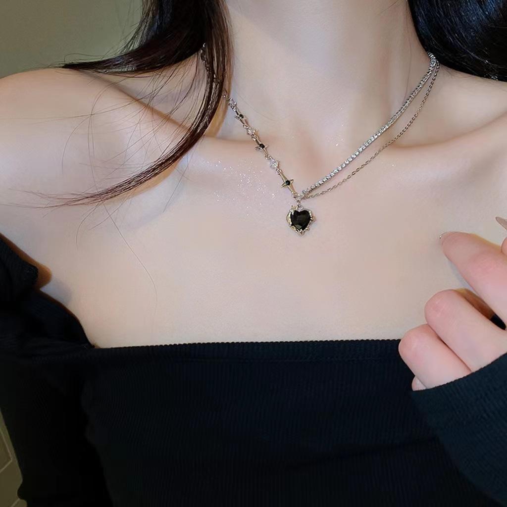 Fine Jewelry for Women Girls Pearl Irregular Heart Chains Choker Pendant Necklaces Luxury Trend Aesthetic Jewelry