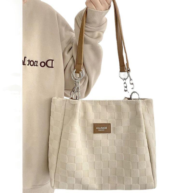 Large Capacity Shoulder Bag for Women Early Autumn New Niche Versatile Class Commuter Bag for Women Hand-held Shoulder Bag for Women