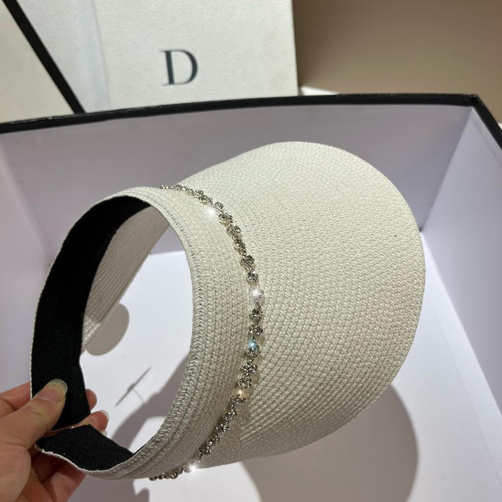 Summer Light Luxury Niche Rhinestone Empty Top Hat Outdoor Travel Fine Grass Woven UV Protection Sun Hat