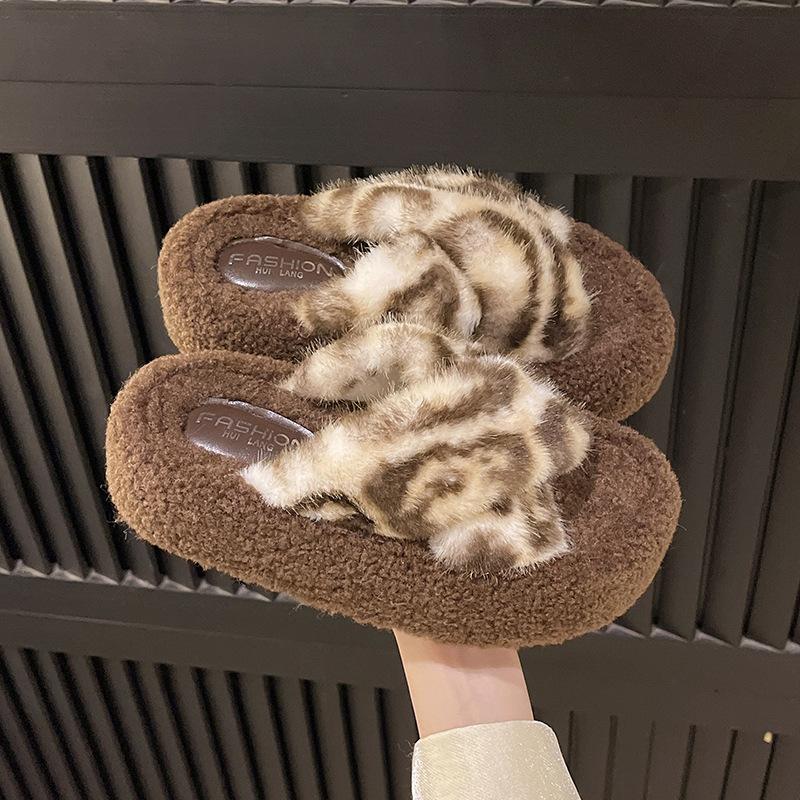 2026 Thick Soled Cross Hairy Slippers for Autumn and Winter Outerwear Casual Cotton Boots Hairy Shoes for Women
