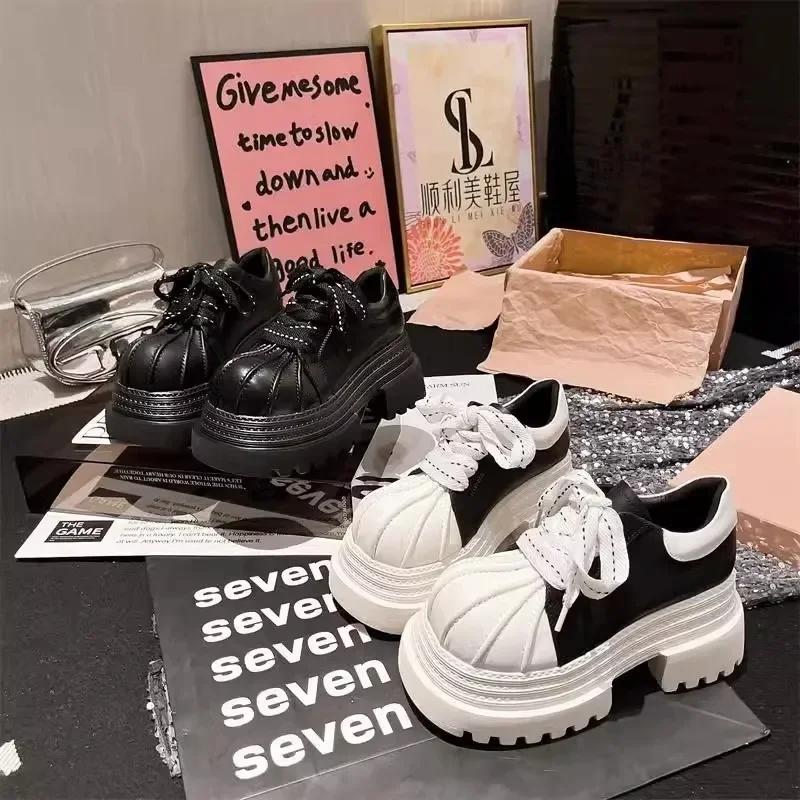 10 cm Dámske Jednoduché Topánky s Hrubou Podrážkou Šnurovacie Shell Toe Hrubá Platforma Malé Kožené Topánky Osobnosť Nové Zapatillas De Mujer