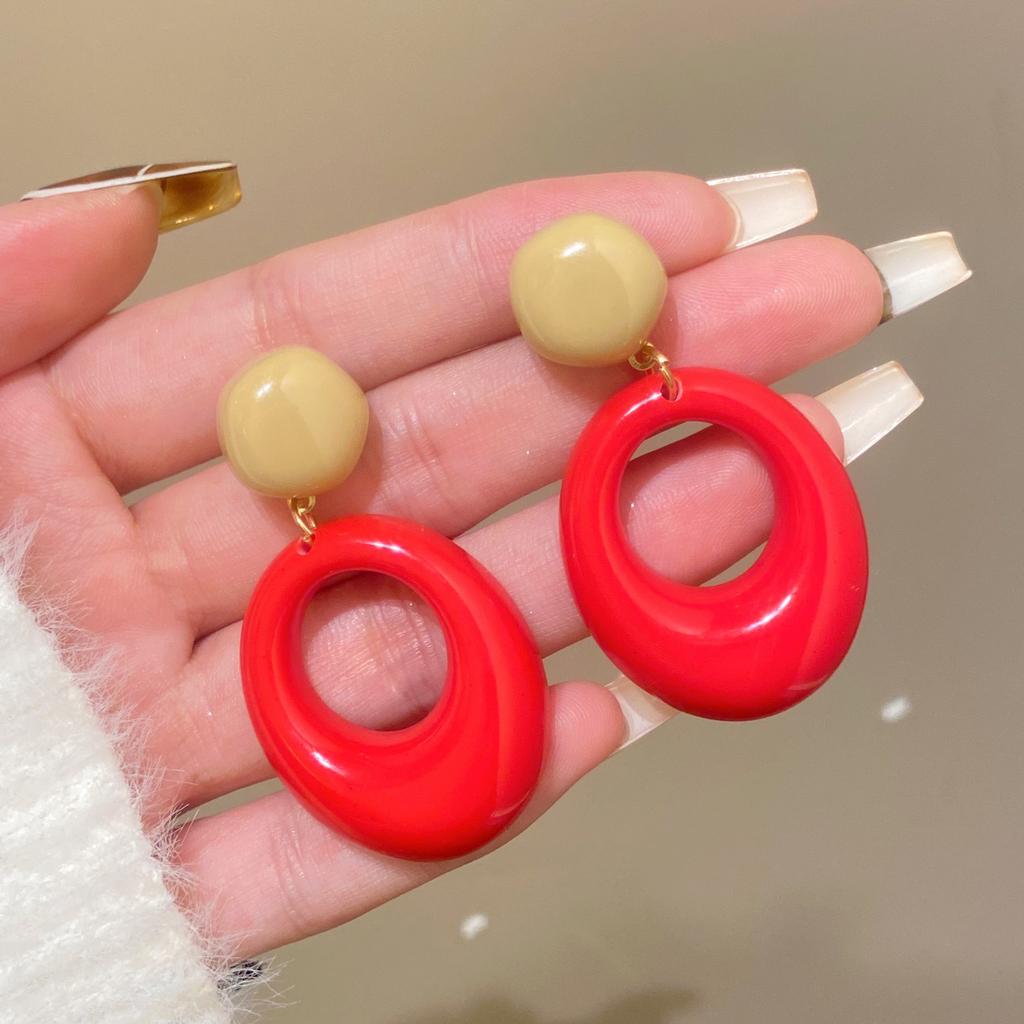 Autumn and Winter Temperament Earrings for Women Retro Contrast Color Big Acrylic Circle Hanging Earrings New Trendy Zircon