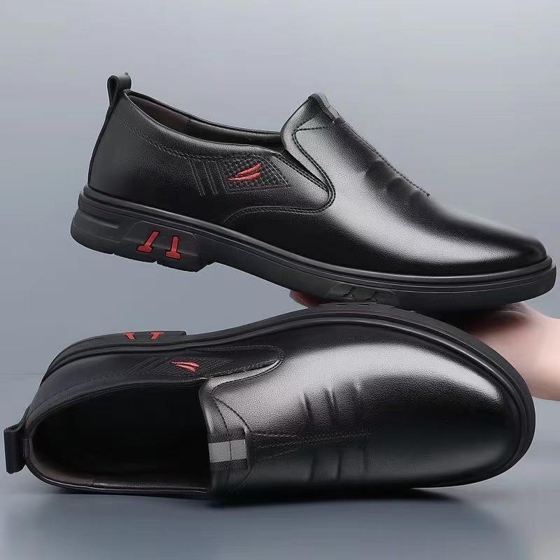 Men's Business Casual Leather Shoes Can Be Worn In All Seasons, with Soft Soles and Soft Surfaces, and Do Not Stink Feet.