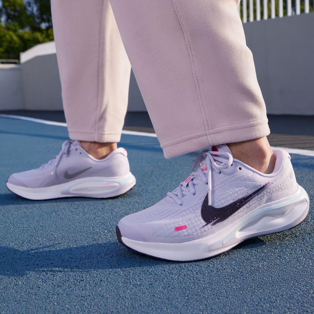 Nike Journey Run White Dark Raisin (Women s) 36