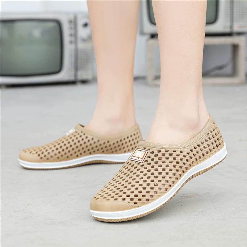 

Мужские сандалии Baotou Hole Shoes Летняя нескользящая пляжная обувь Одежда для отдыха на природе 38EU/CN39 хаки