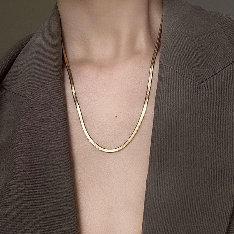 Trendy Double-Layer Snake & Blade Chain Necklace for Women