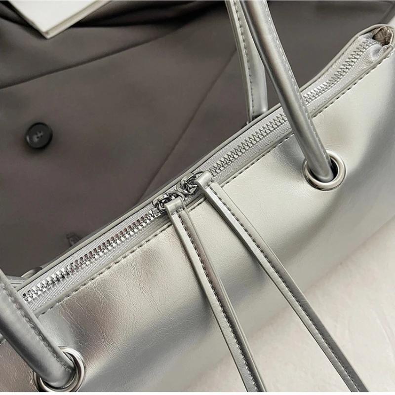 Sweet French Stick Shoulder Bag for Women Y2K Solid PU Underarm Bag Water-Resistant Texture