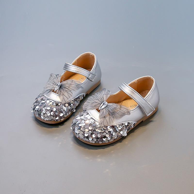 

Sequins with wings girls small leather shoes 2025 spring and autumn explosion shallow mouth baby girl casual shoes fashion single shoes 23-28 yards, 6 pairs in one hand серебряный