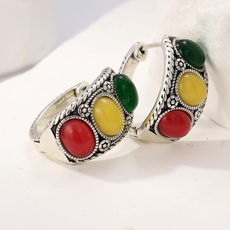 Vintage Silvery Plated Hand Carved Texted Colored Synthetic Turquoise Hoop Earrings Women Bohemian Style Banquet Jewelry Crafts