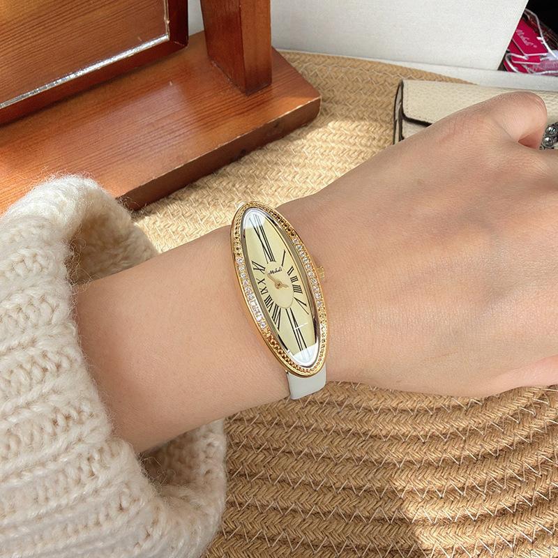 Fashion Belt Women S Watch Long Oval Diamond-Encrusted Retro Roman Surface Temperament Light Luxury Watch