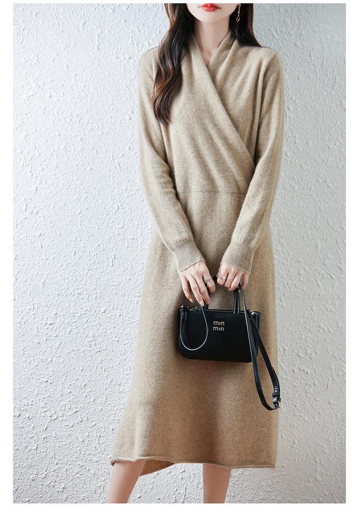 Women's V-Neck Knee-Length Pure Wool Dress - Loose Waist, Solid Color, Long Sleeve for Autumn/Winter