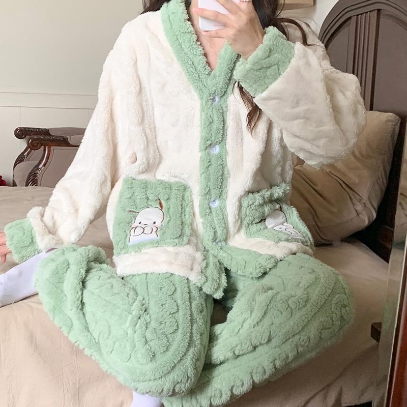 

Зимние теплые фланелевые женские пижамные комплекты из плотного кораллового бархата с длинными рукавами, фланелевые пижамные комплекты большого размера 6XL, домашняя одежда 5XL