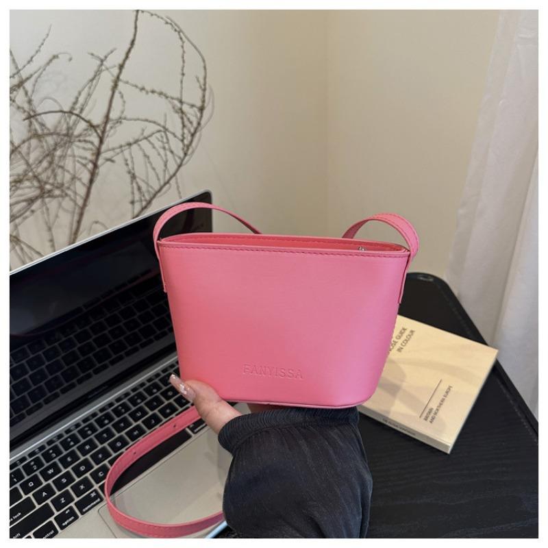 

Simple casual messenger bag women s new solid color large capacity shoulder bag fashion trend commuter women s bag розовый