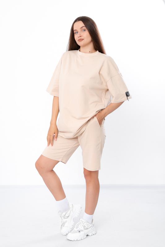 Stylish Women’s Set – Oversized Tee with Drop Shoulders & Bermuda Shorts, Summer, 8400-057 HC