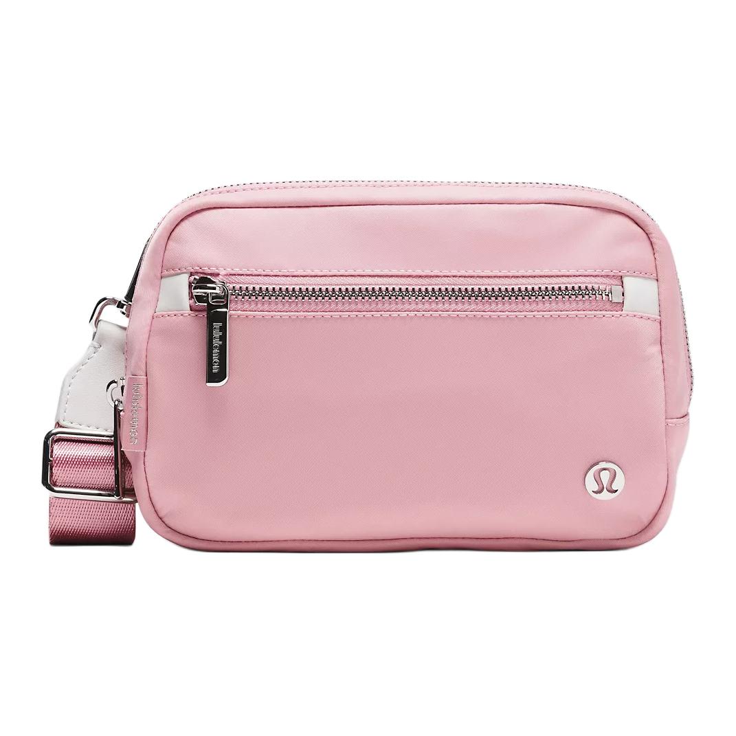 Lululemon Everywhere 1.5L Metal Logo Zipper Closure Nylon Shoulder Crossbody Bag Unisex bags Pink LU9BZ6S-067913 Pink