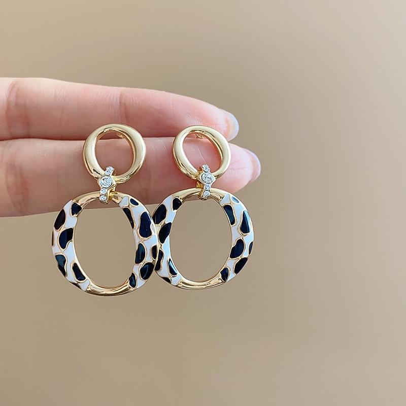 Vintage Silver Needle C-Shaped Diamond Pearl Stud Earrings - Elegant and Versatile Niche High-End Jewelry