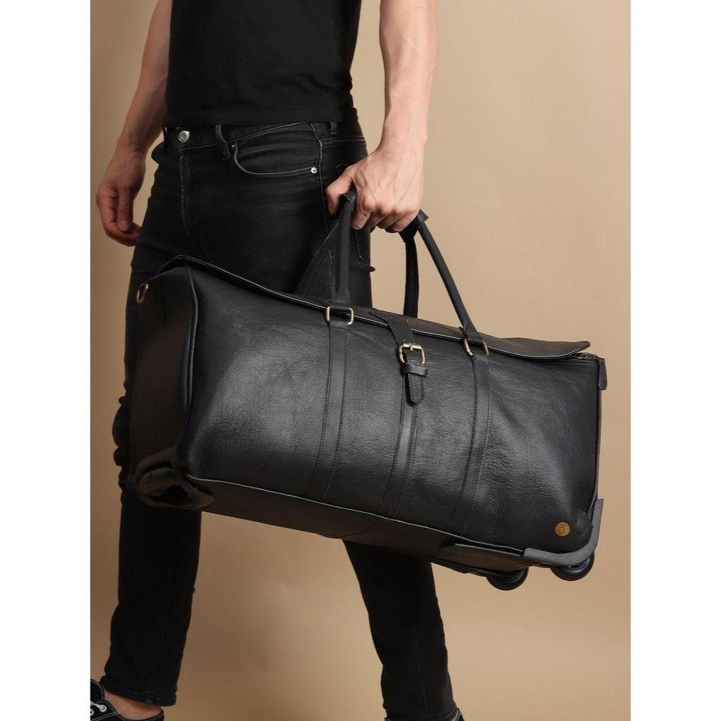Leather Rolling Duffle Bag:  Buffalo Leather Weekend Cabin Holdall