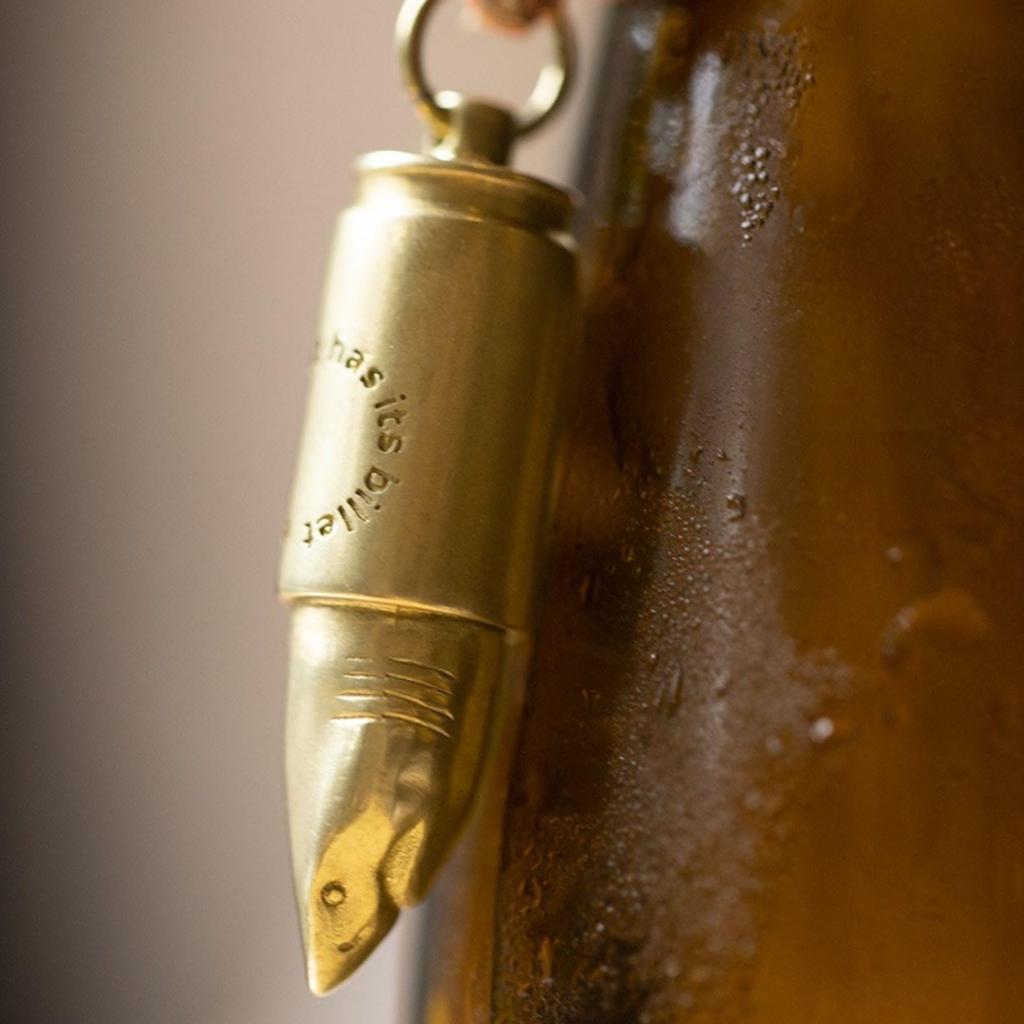 [Tsutaeru] Shark Bullet Pendant Genuine Leather Necklace (with Leather Cord)  Bullet Pendant, Bullet, Genuine Leather Necklace, Leather Cord,