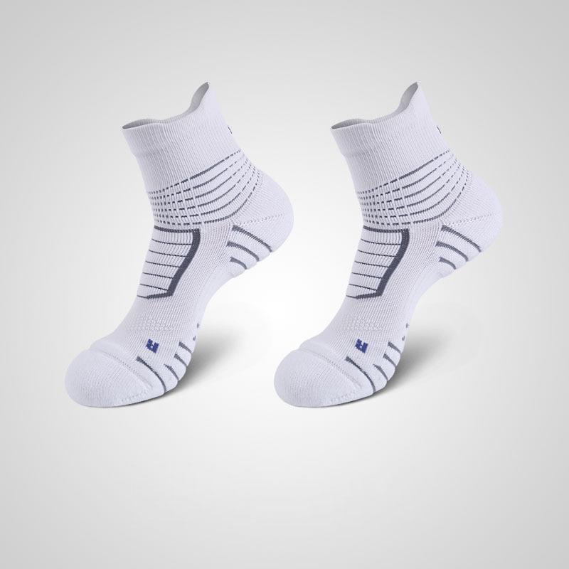 Men's Thickened Terry Outdoor Sports Socks: Sweat-Absorbent, Breathable, Shock-Absorbing, Mid-Calf for Hiking, Running, and Marathon.