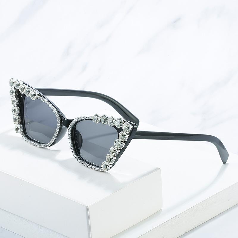 New Personality Fashion Cat Eye Colorful Big Diamond Glasses Droplet Shaped Sunglasses Cat Eye Diamond Sun Glasses