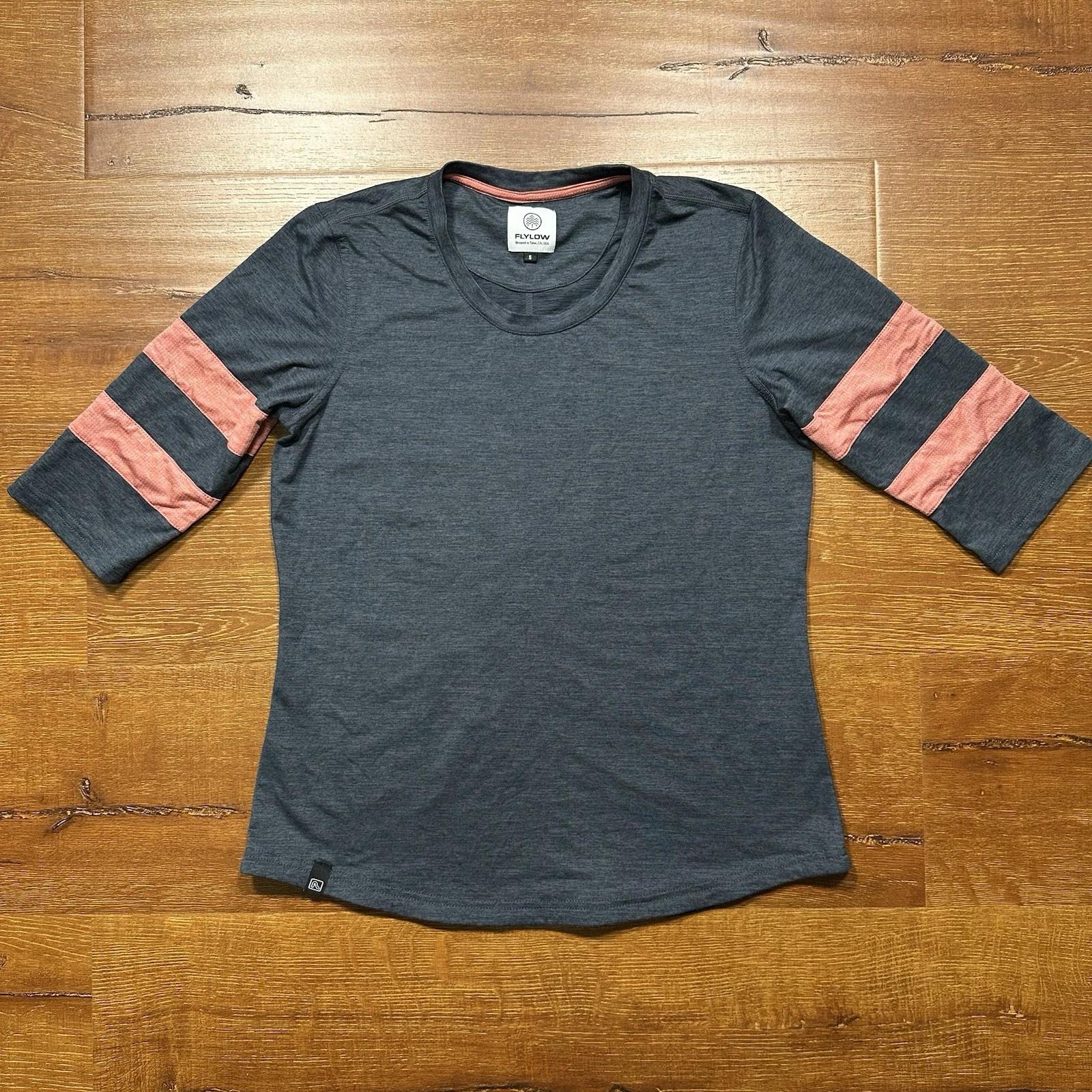 

Flylow Baseball T Shirt Womens S Gray 3/4 Raglan Sleeve Retro City Comfort 2XL