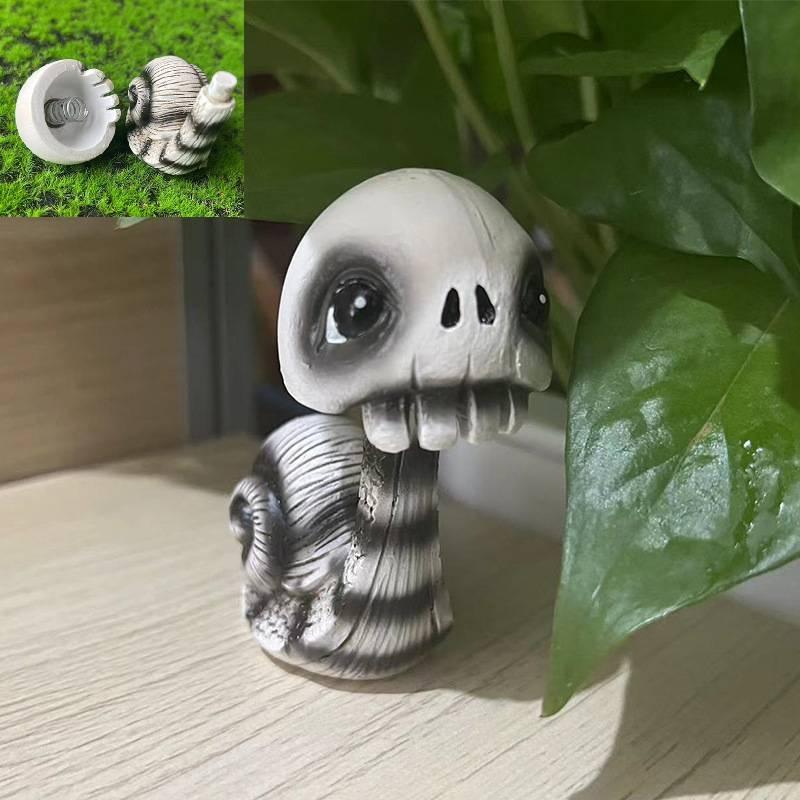 Cute Cartoon Skull Snail Sculpture Halloween Decoration Made Of Durable Resin Material