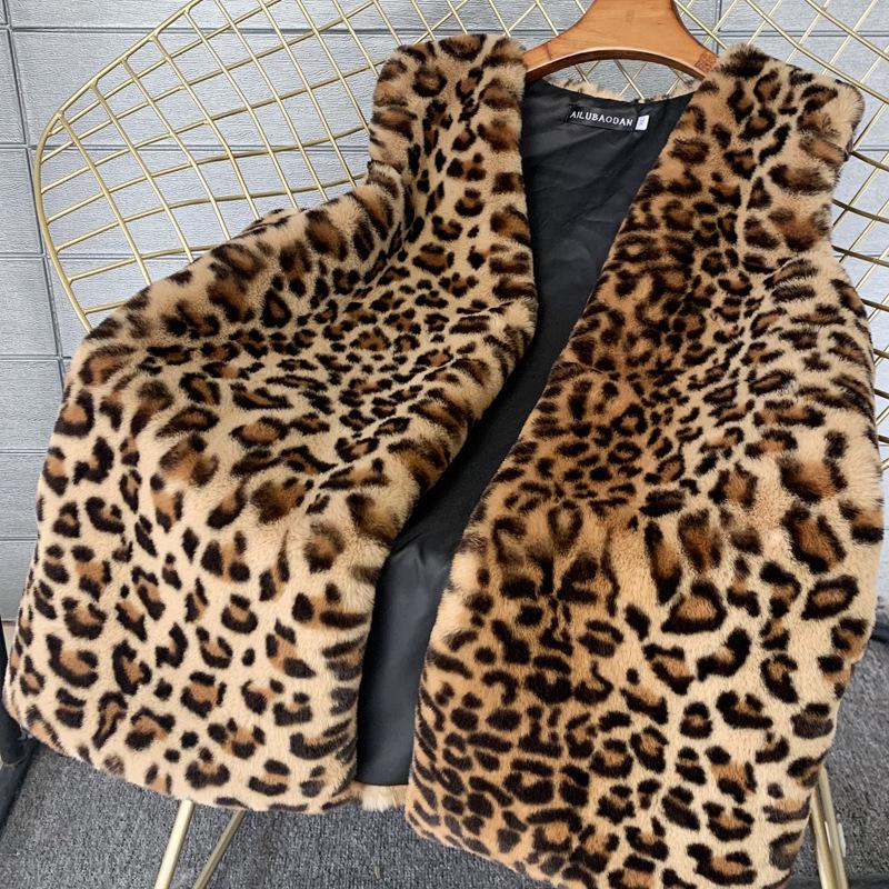Leopard Print Faux Fur Winter Vest - Women's Mid-Length Soft Warm Coat