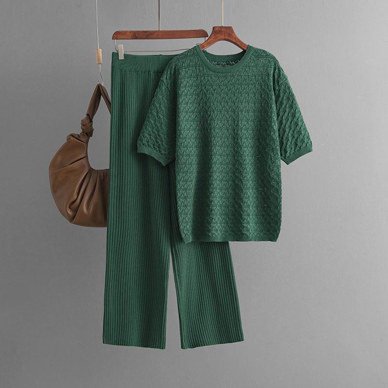 Summer new solid color hollow casual round neck fashion suit short sleeve trousers knitted two-piece set