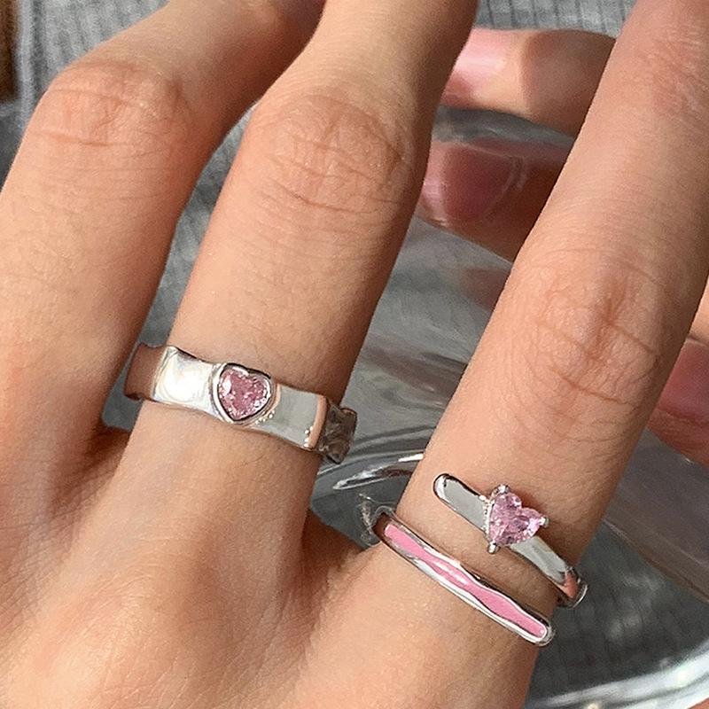 Eyecatching Heart Copper Design Ring For Women Adjustable For Comfort And Style